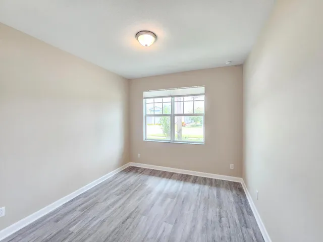 Bedroom 3 (2)