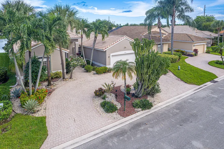 66-Aerial-Front Home-C