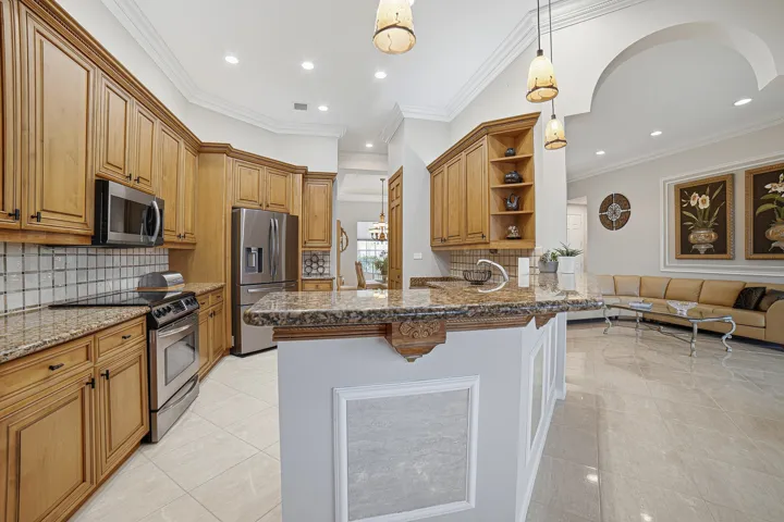 07-Kitchen