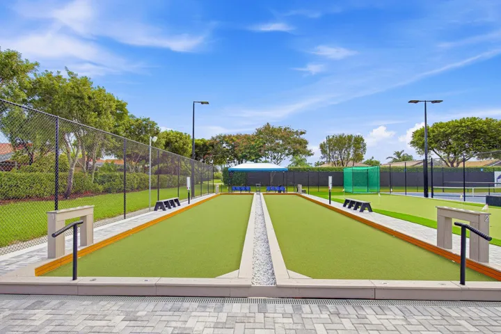 23-Clubhouse-BocciBall