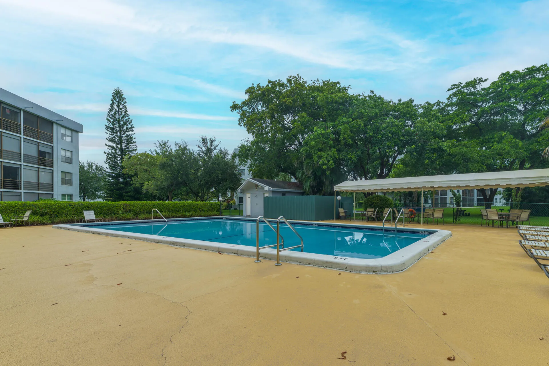 20260911 - 101 Royal Park Dr 1C - MR-26