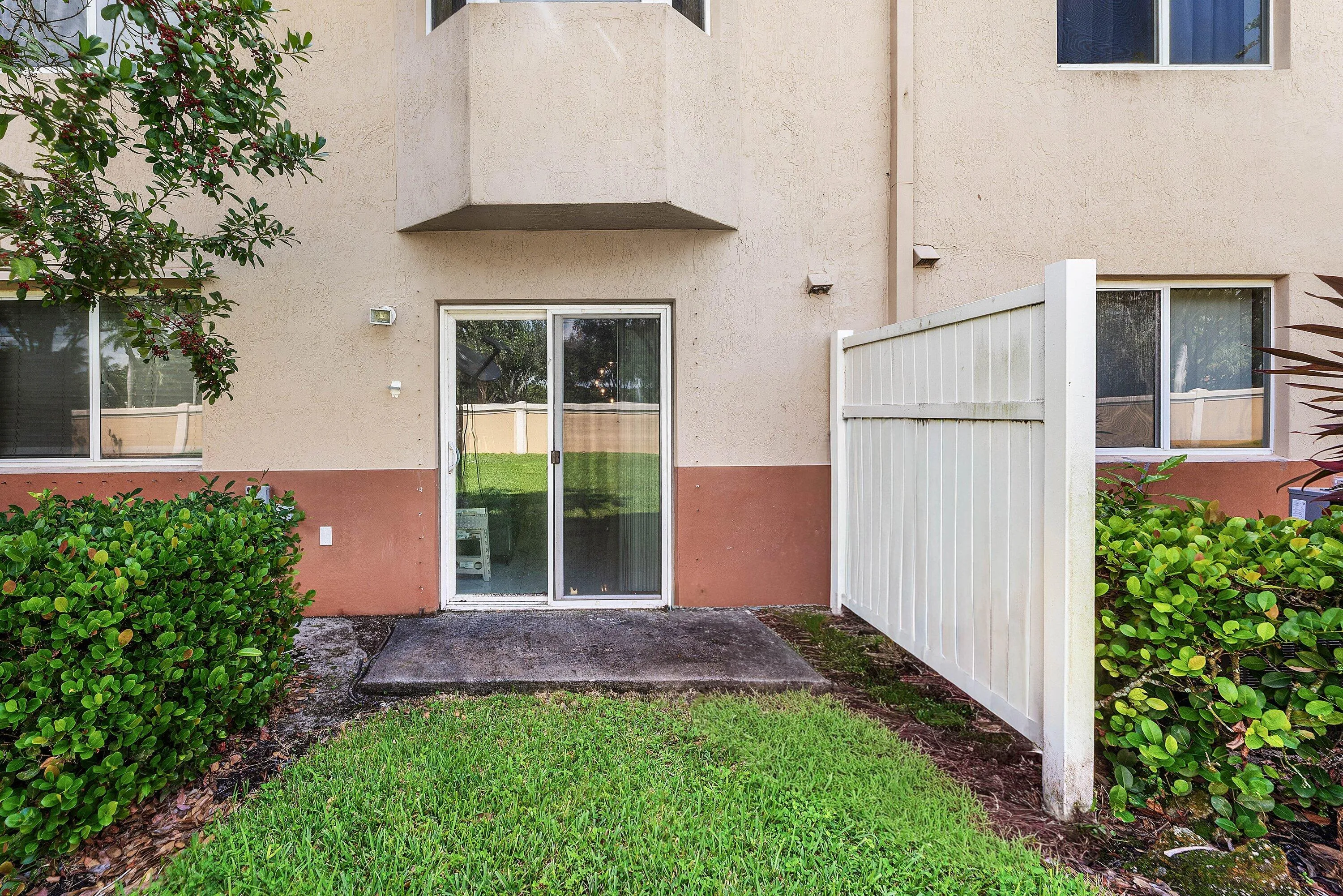 019-3516BriarBayBoulevard-103-WestPalmBe