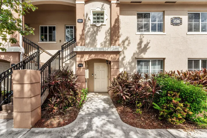 002-3516BriarBayBoulevard-103-WestPalmBe
