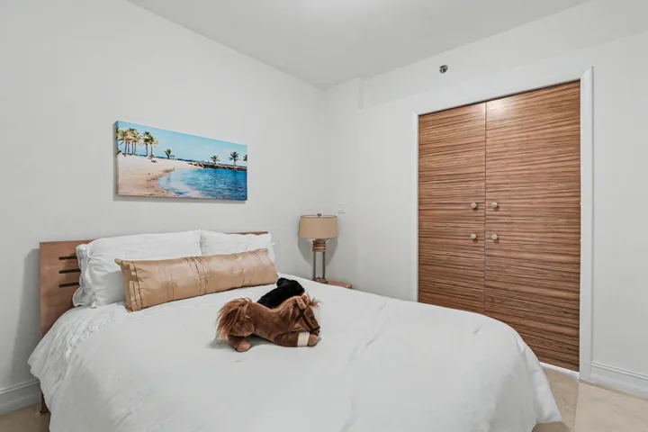 3rd Master Suite / Den