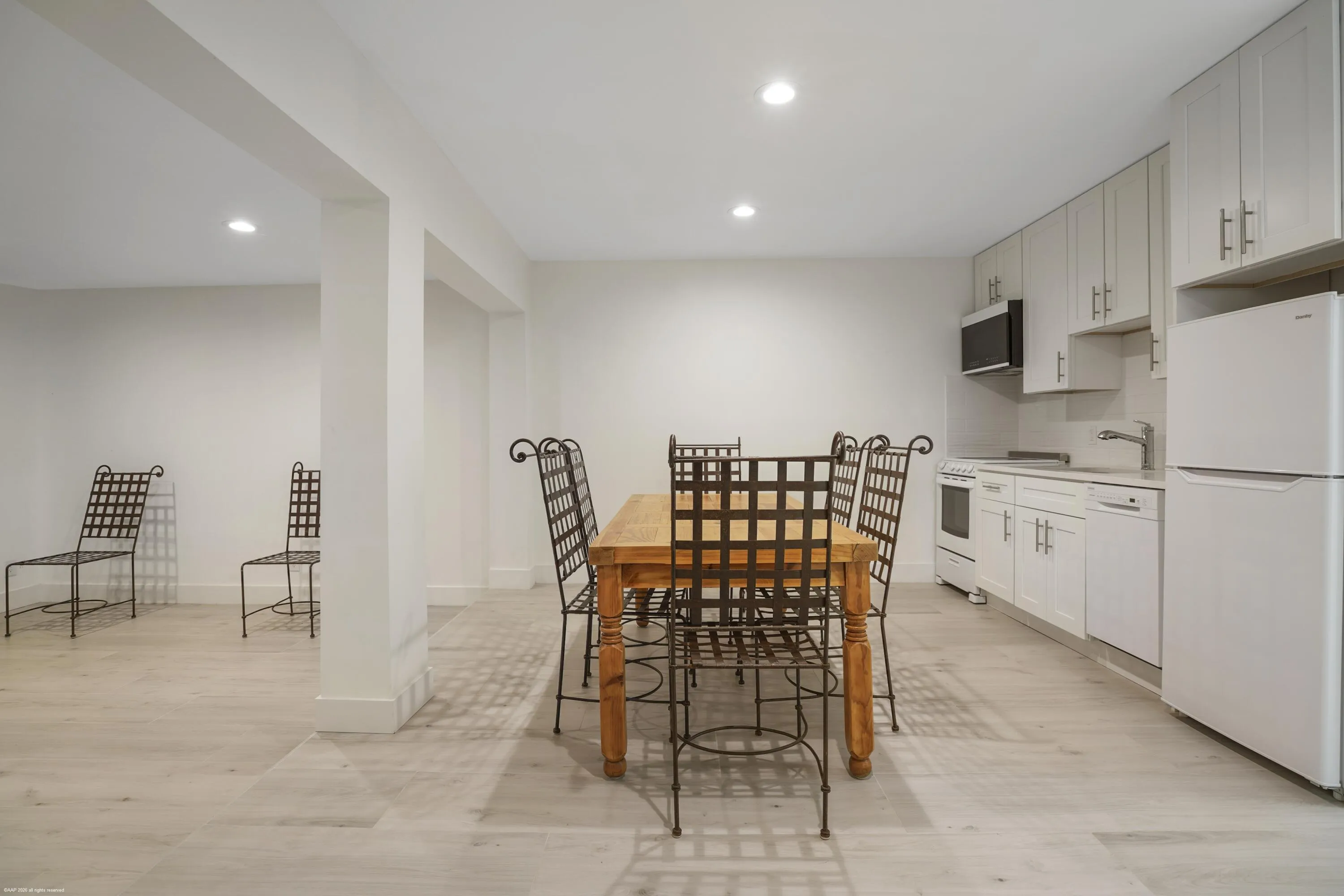 Newly Renovated apartment
