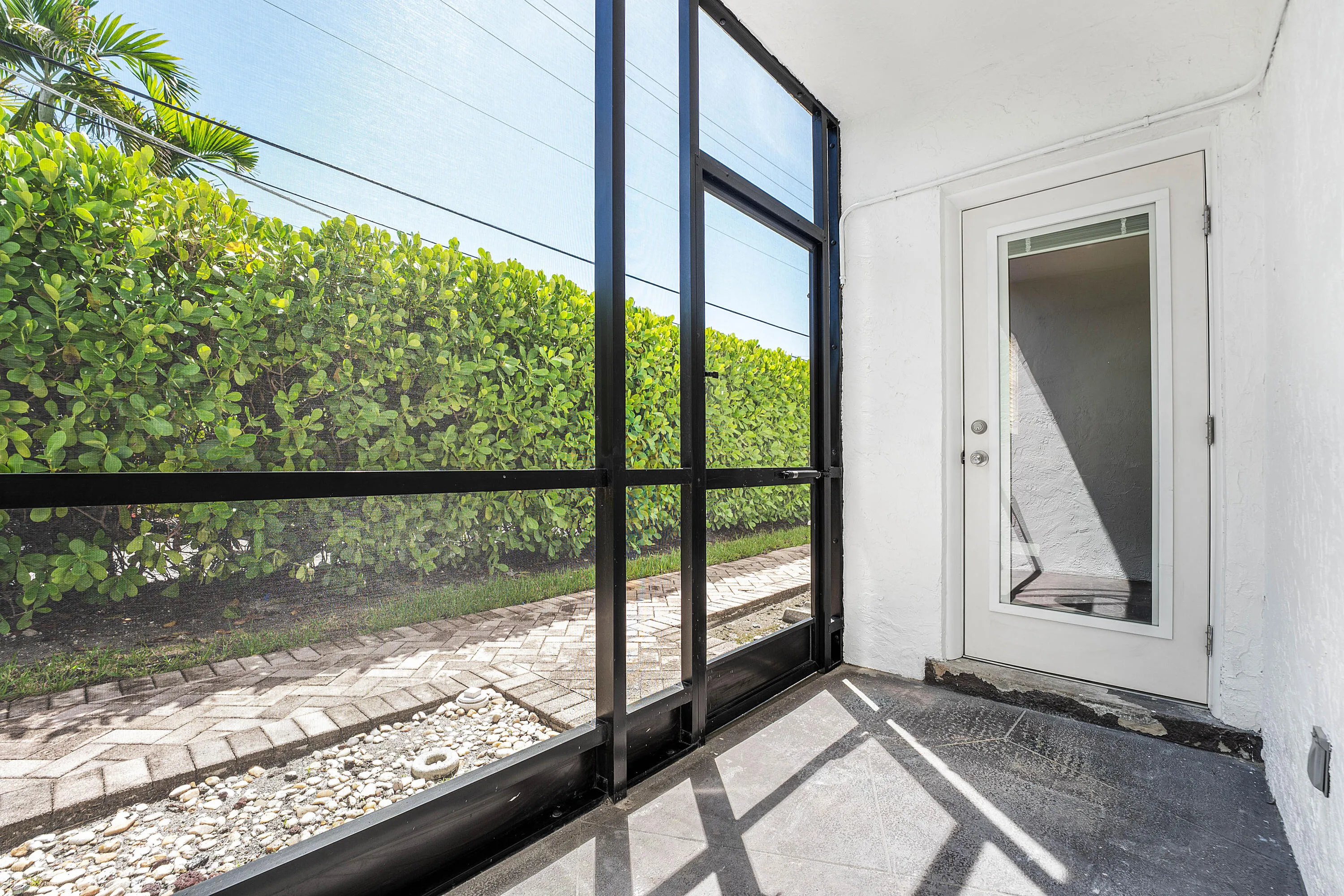 018-1212Southeast2ndCourt-103-FortLauder