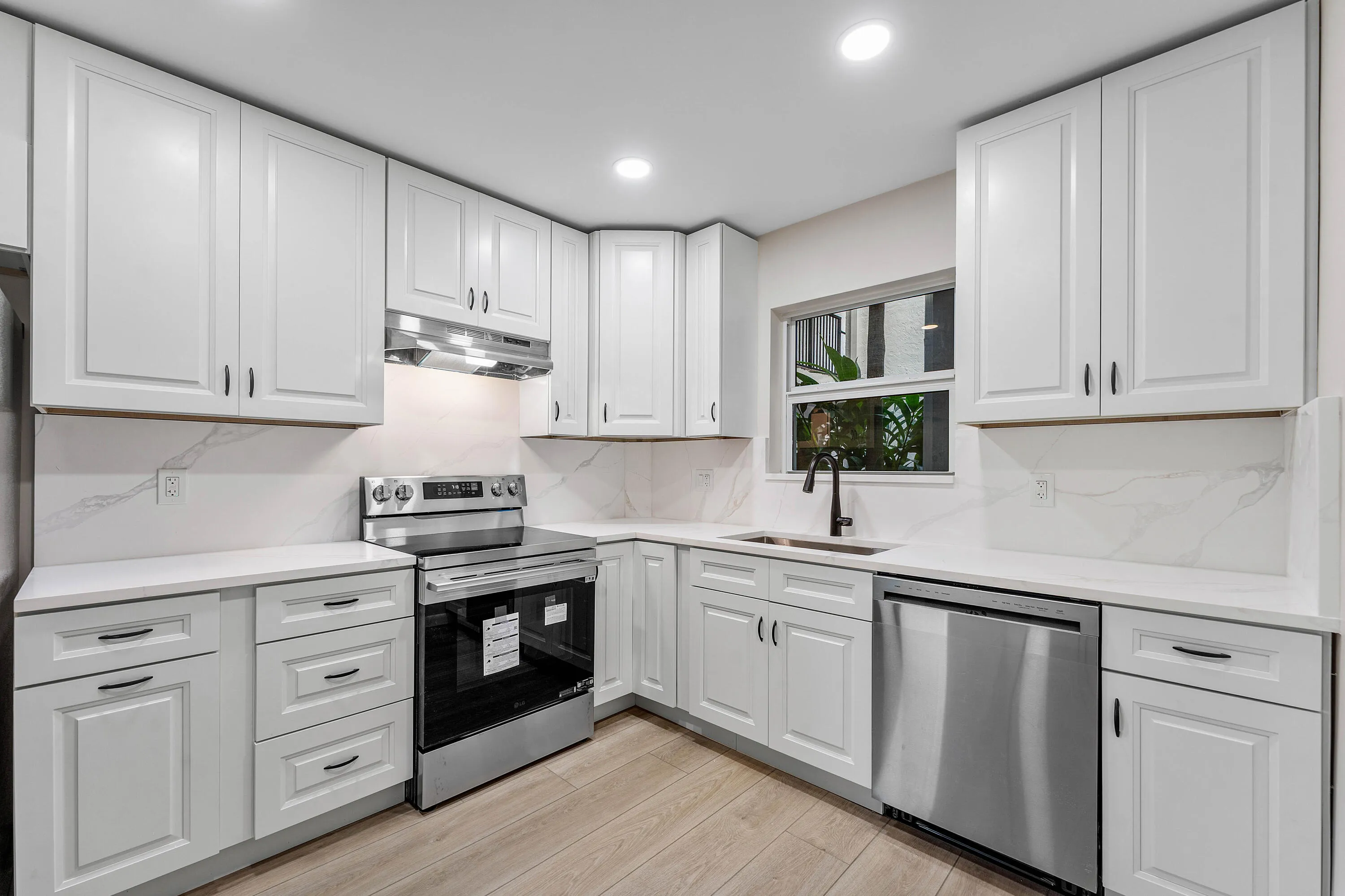 012-1212Southeast2ndCourt-103-FortLauder