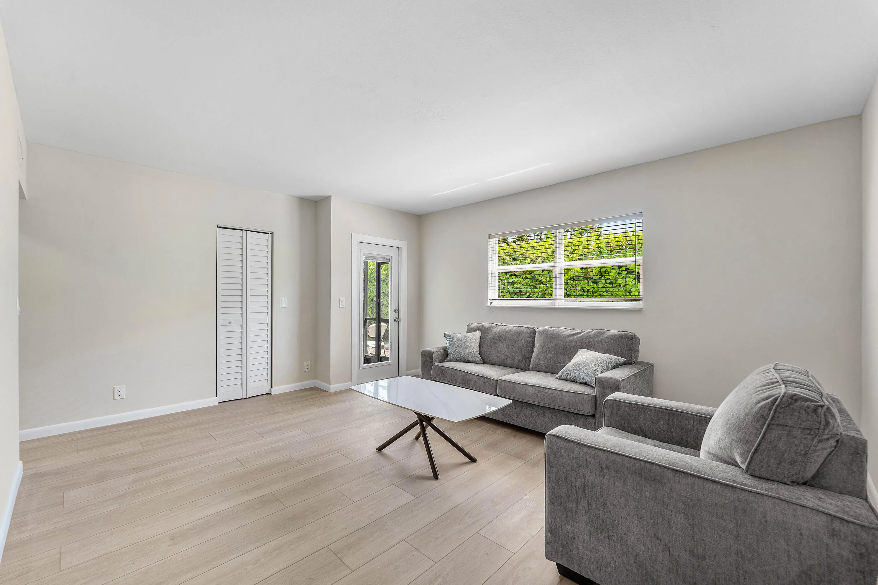 007-1212Southeast2ndCourt-103-FortLauder
