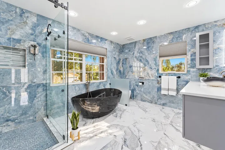 Primary Bathroom_1