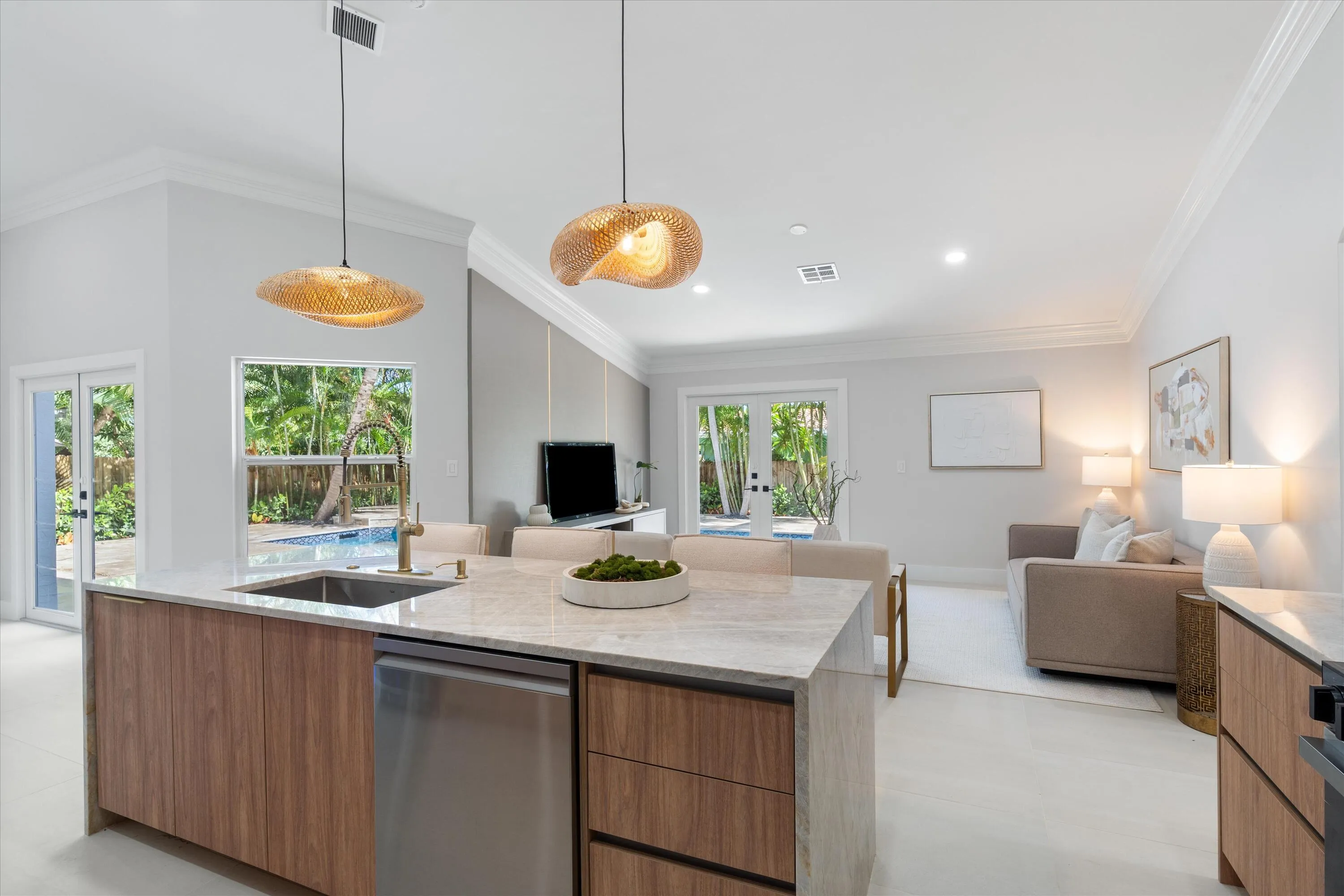 09-1132 NE 3rd Ave Boca Raton, FL-107
