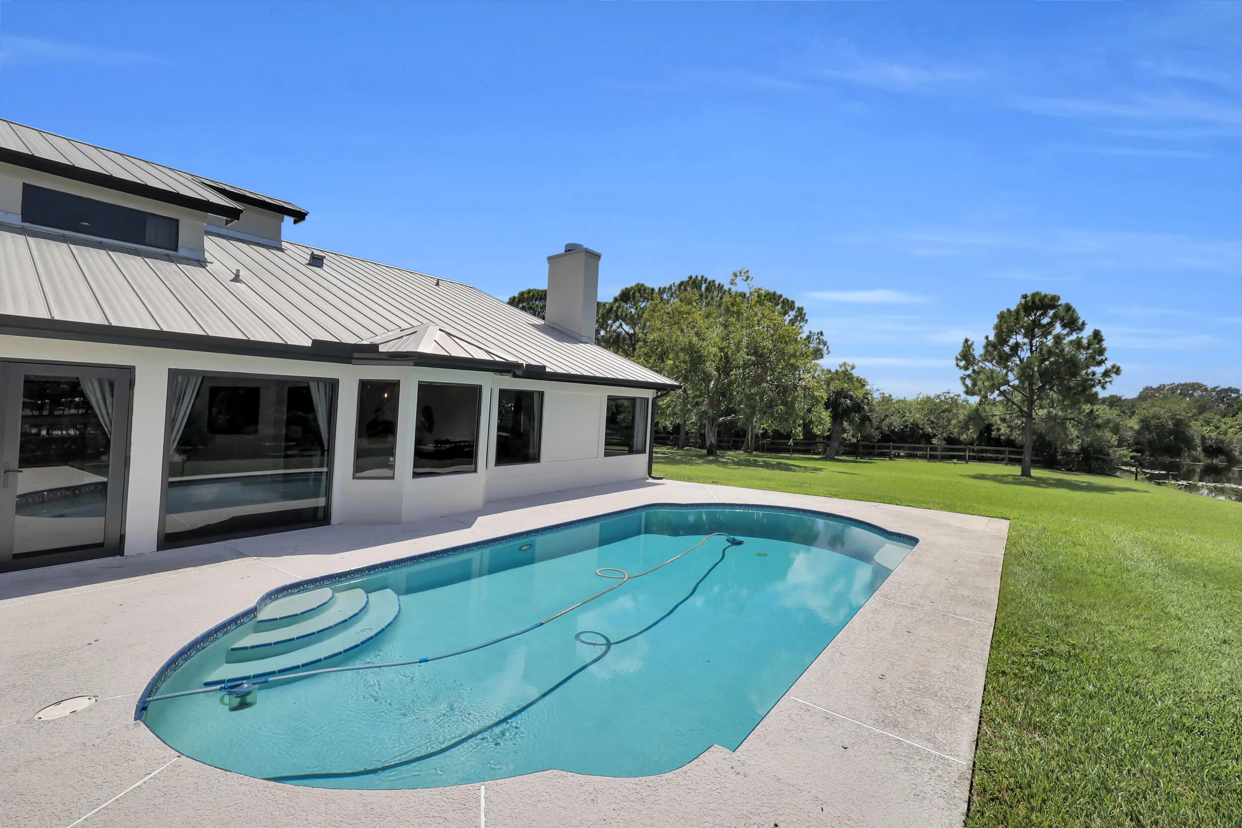 Property photo 64