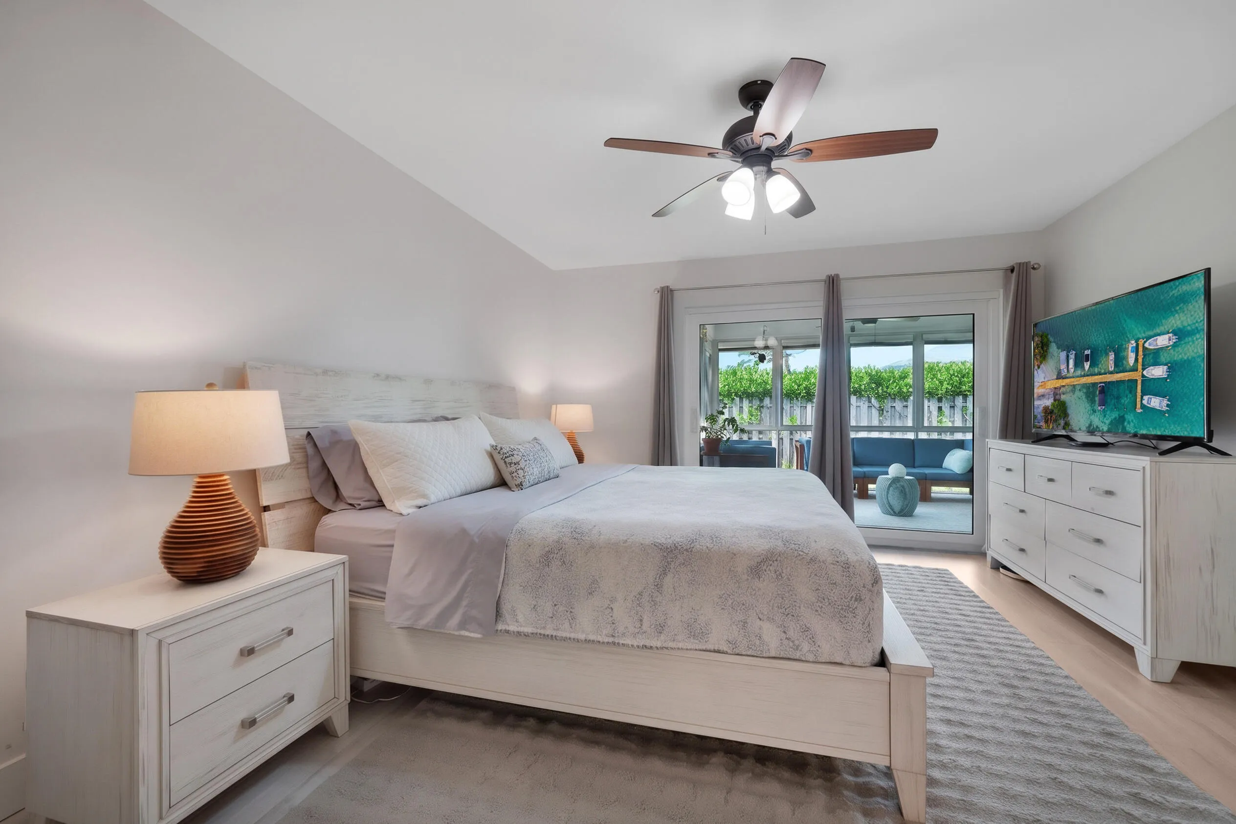 Master Bedroom Angle #2 to Lanai