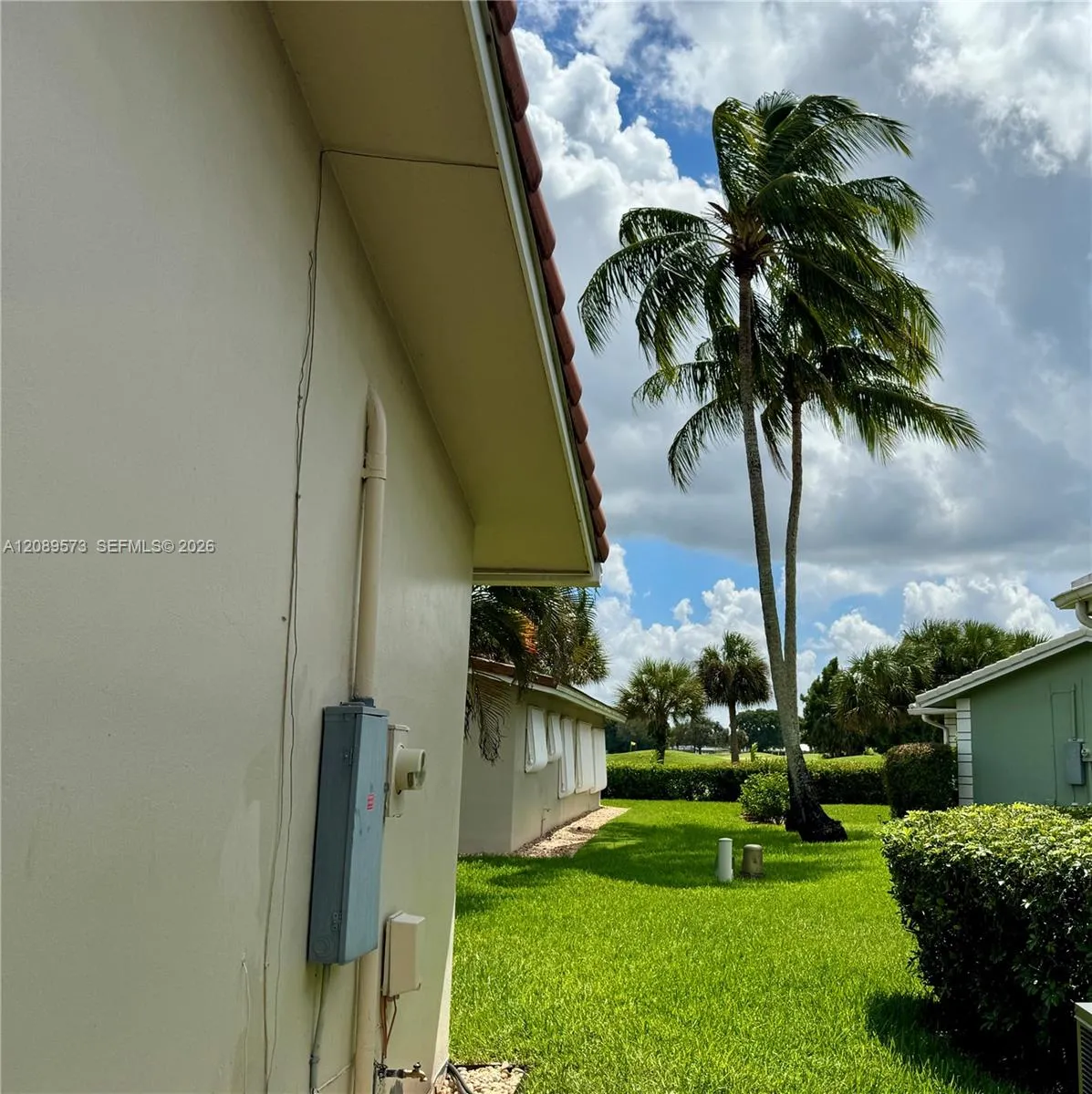 View past home towards Plantation Preserve Golf club.
