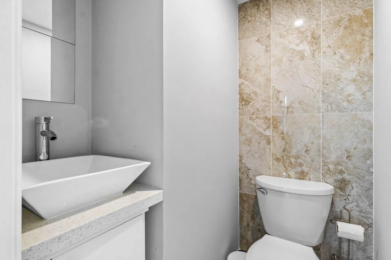 023-180YachtClubWay-Unit102-Hypoluxo-FL-