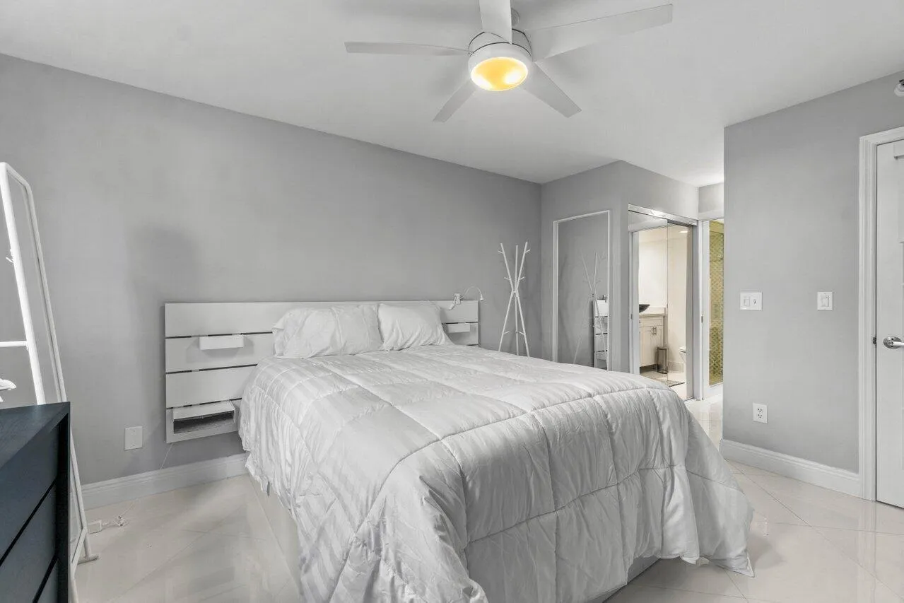 021-180YachtClubWay-Unit102-Hypoluxo-FL-