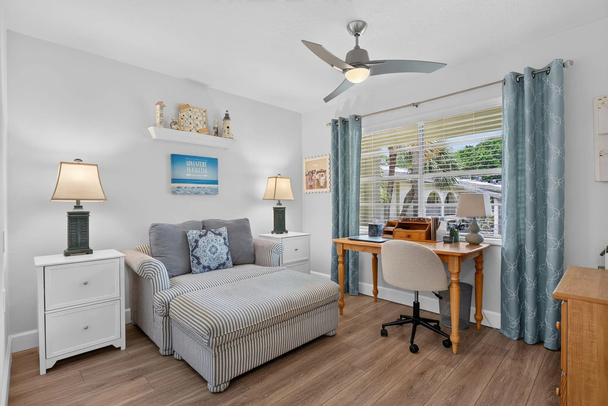 GUEST BEDROOM/OFFICE