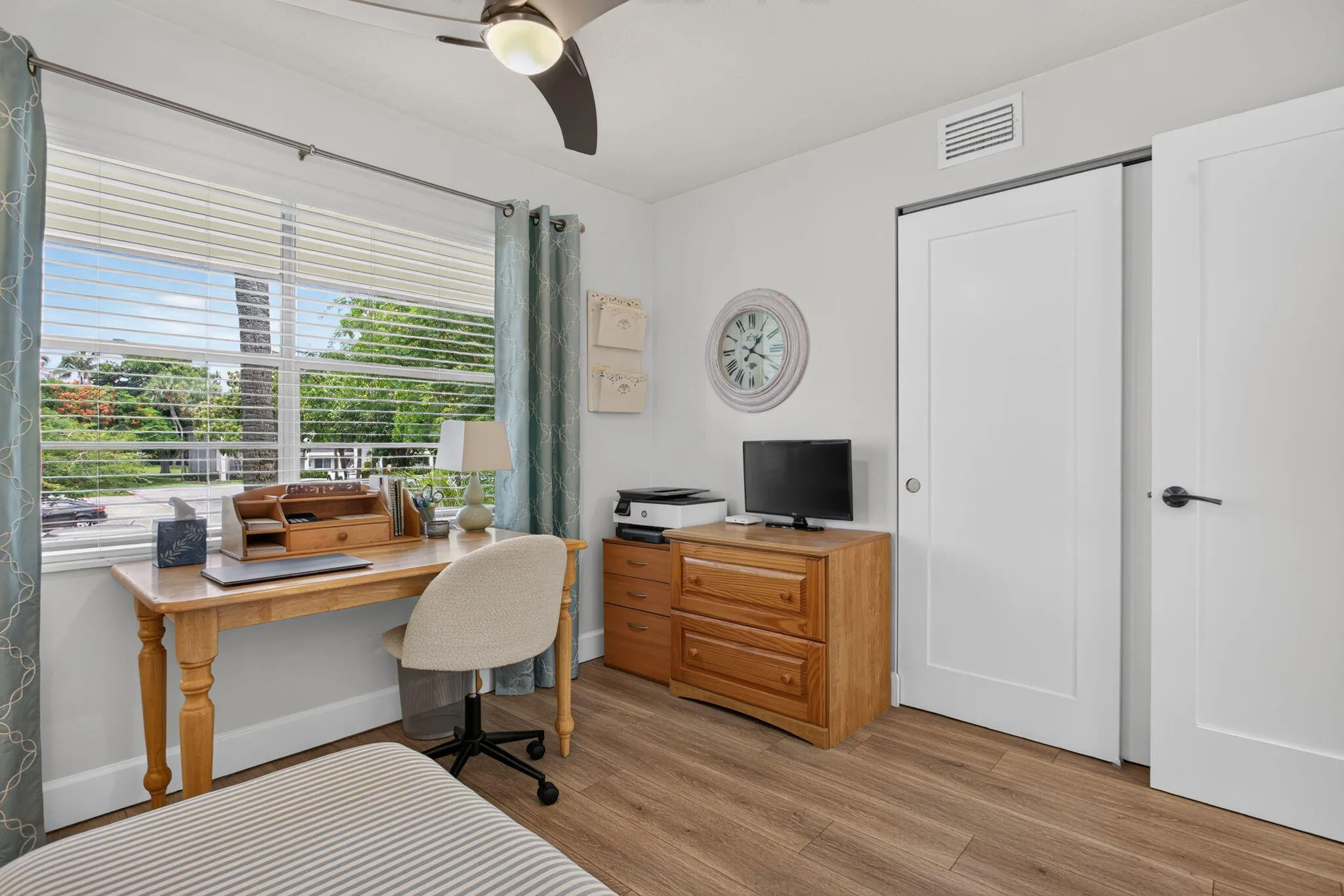 GUEST OR OFFICE