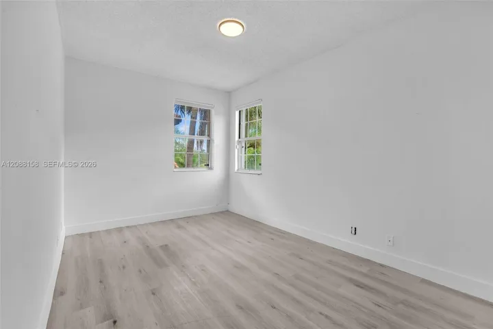 4th bedroom (front view of the townhouse)