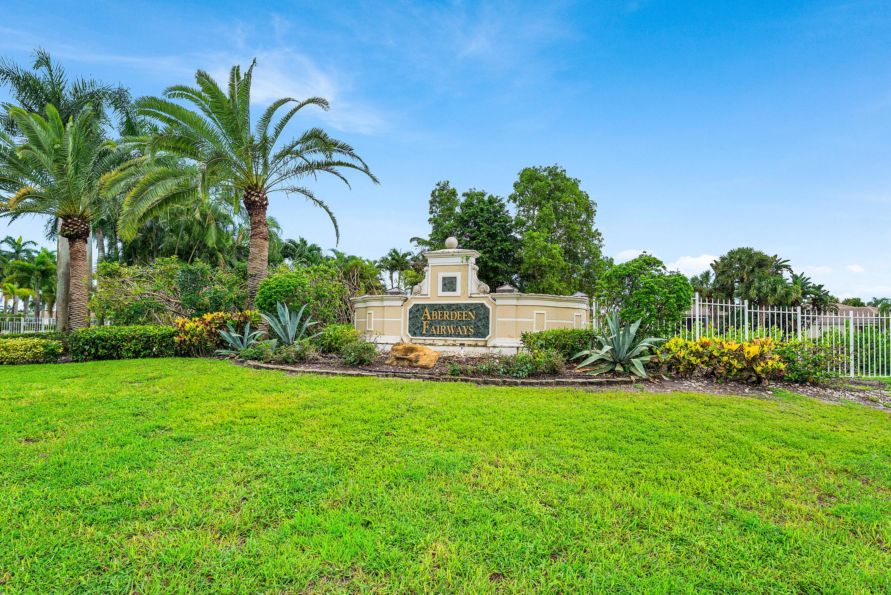055-6947FairwayLakesDrive-BoyntonBeach-F