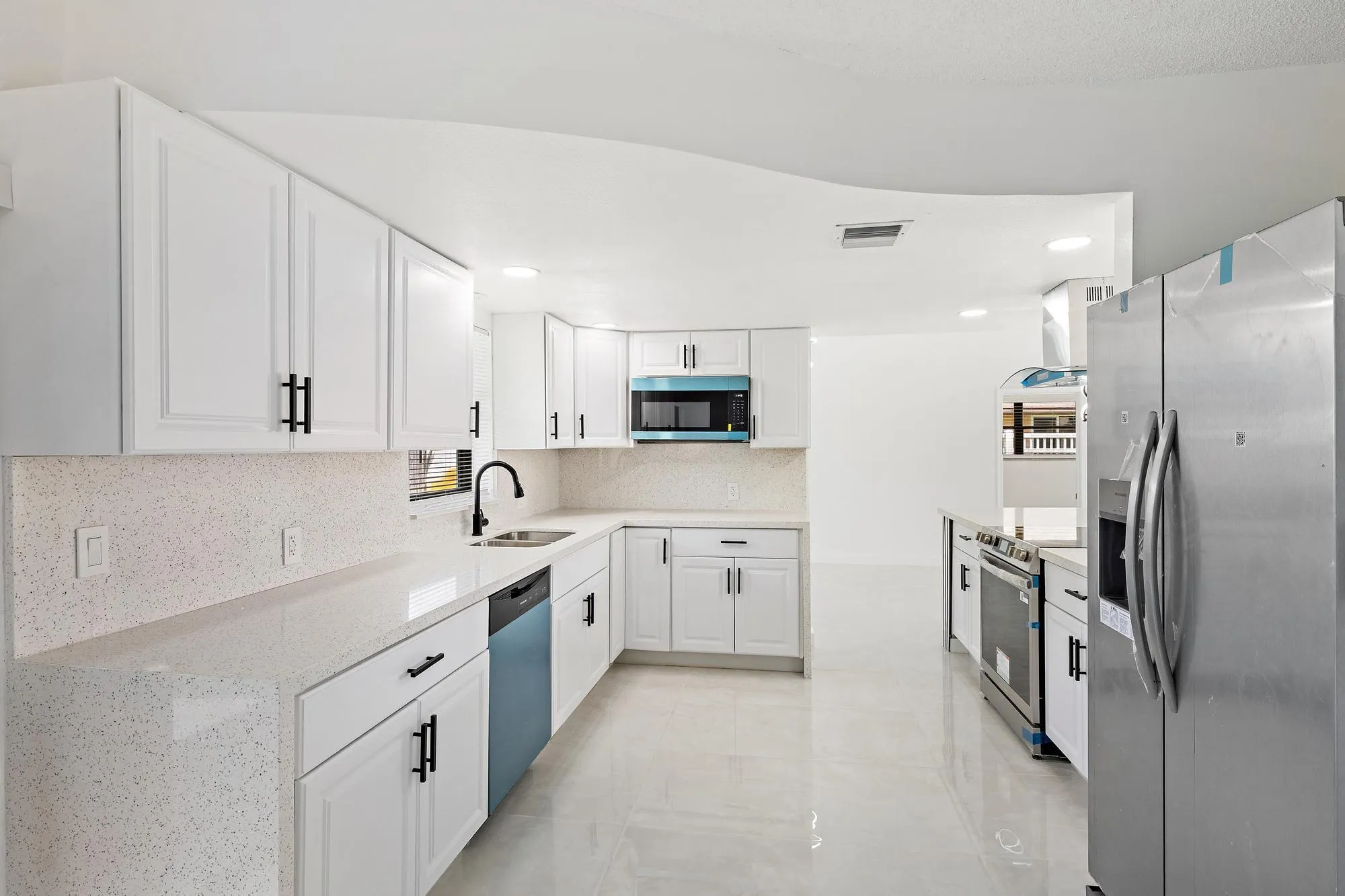 1633 Woods Bend Rd-10