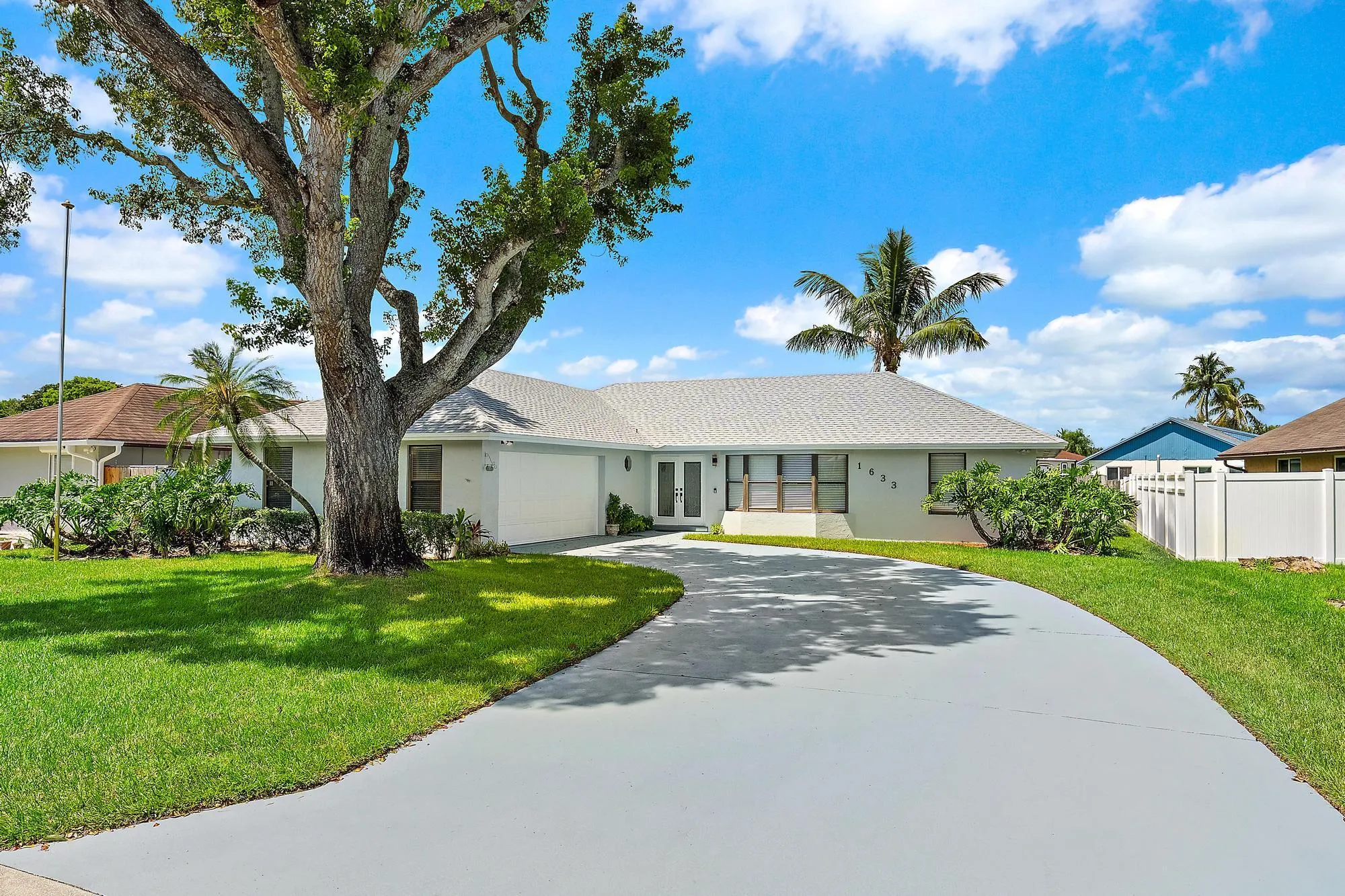 1633 Woods Bend Rd-1