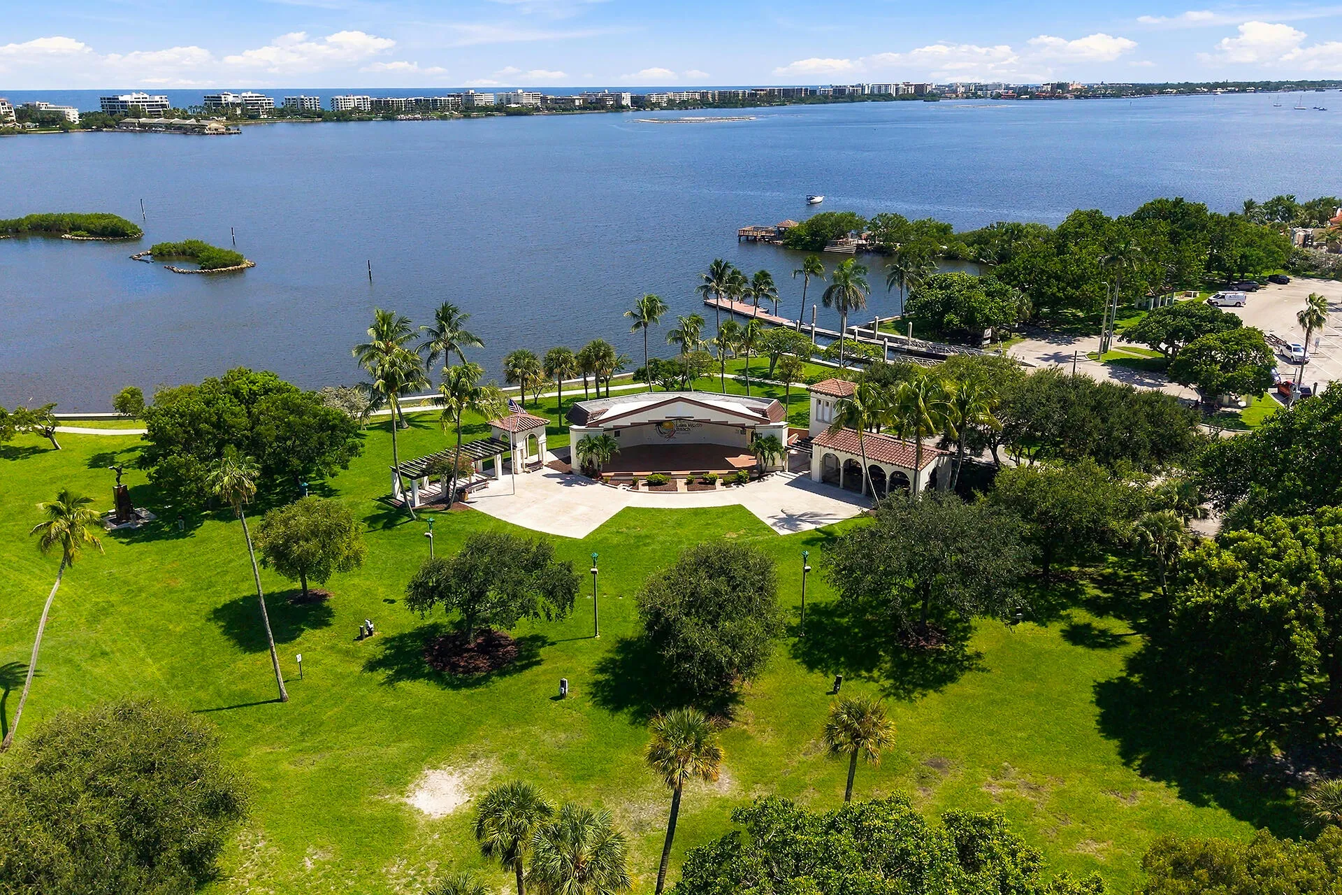 113-N-LAKESIDE-DRIVE-5-6-33460-011