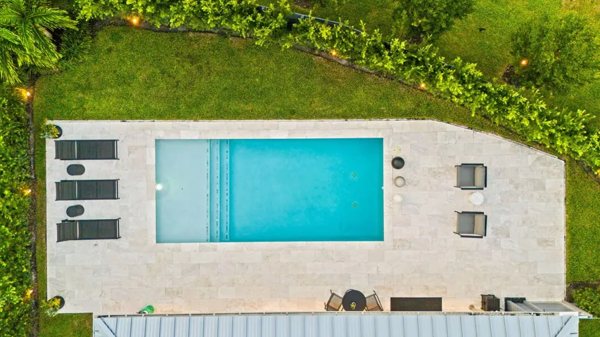5-web-or-mls-DJI_20260827194433_0983_D
