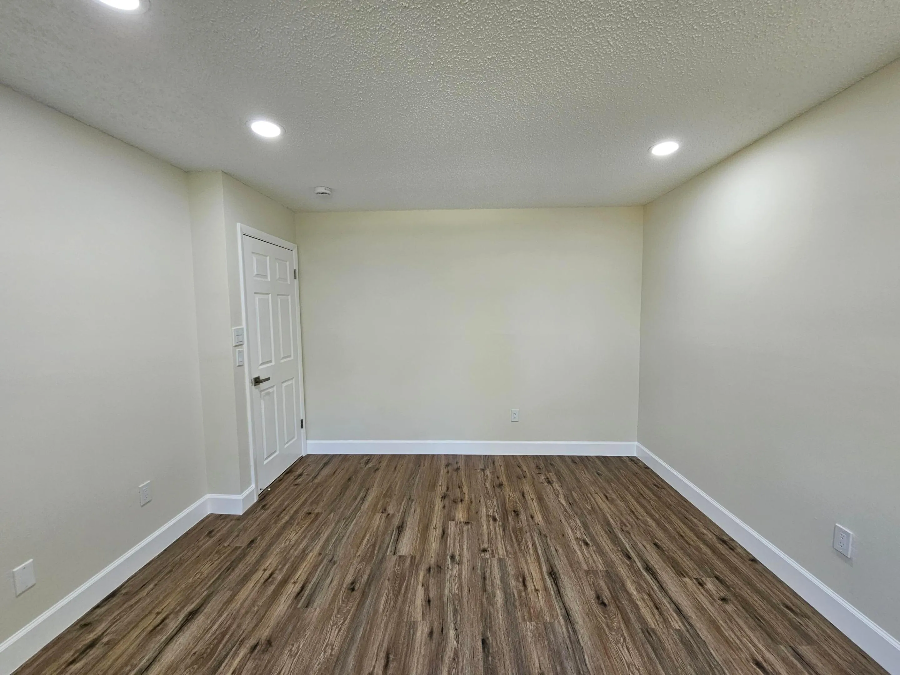 Bedroom 2 (2)