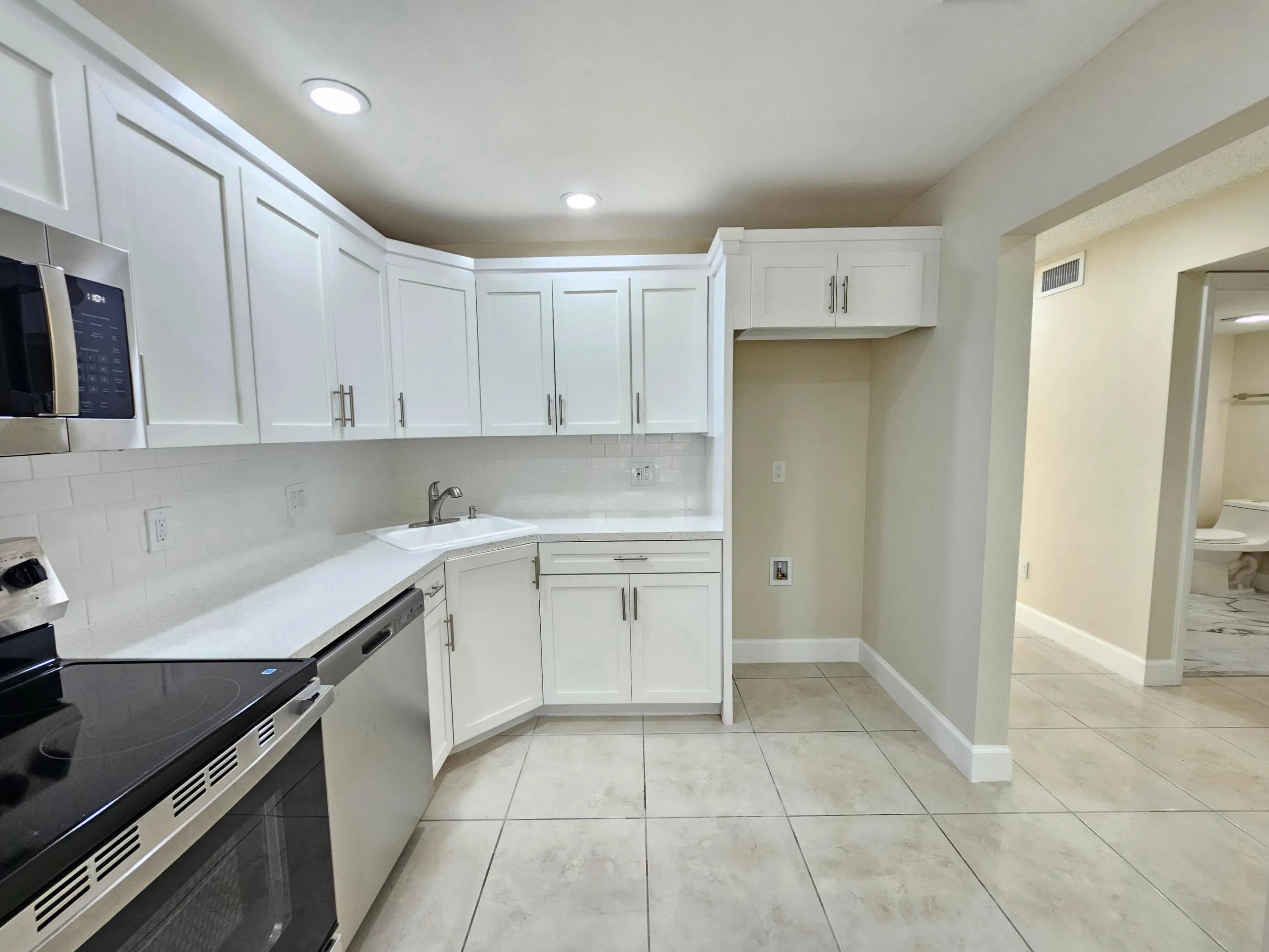 Kitchen (2)