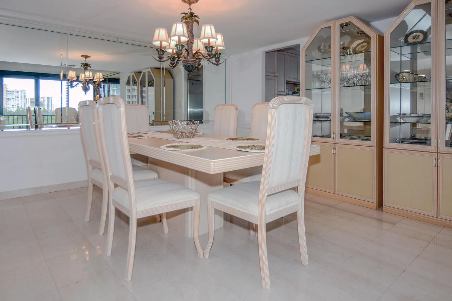 4200 N Ocean Dr Apt 2606-large-008-025-D