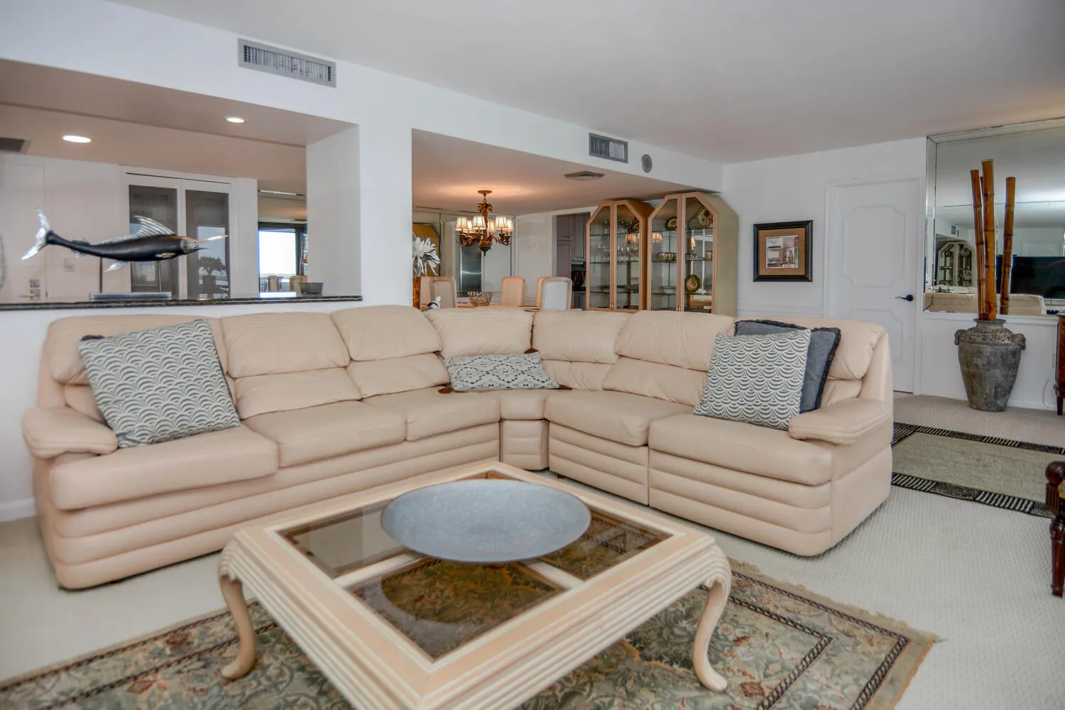 4200 N Ocean Dr Apt 2606-large-012-039-L