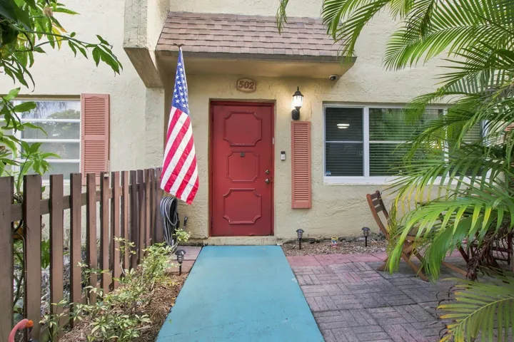 3-web-or-mls-7175-nova-dr-502