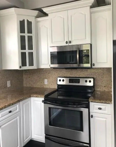4 - kitchen
