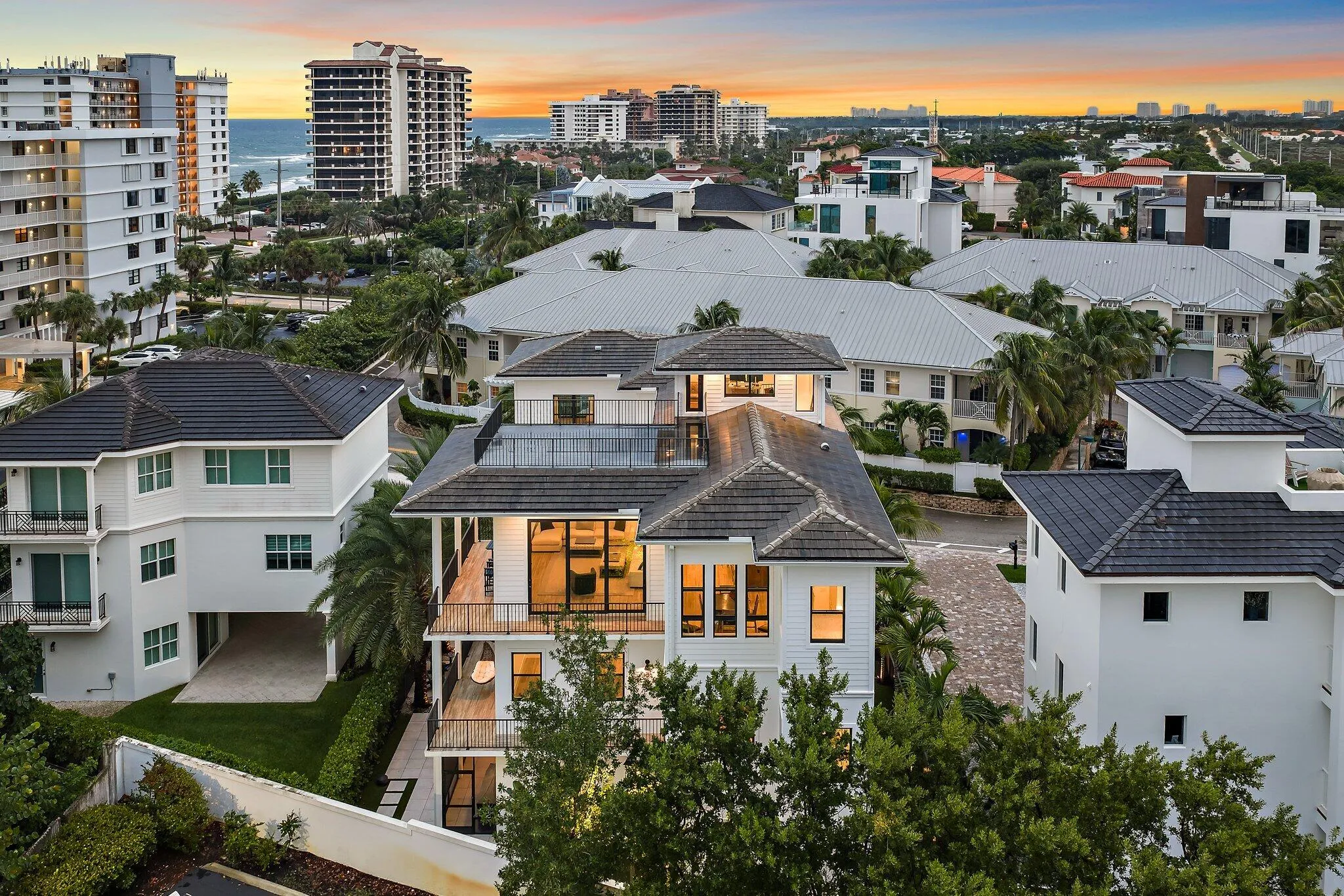 016-481OceanRidgeWay-JunoBeach-SMALL