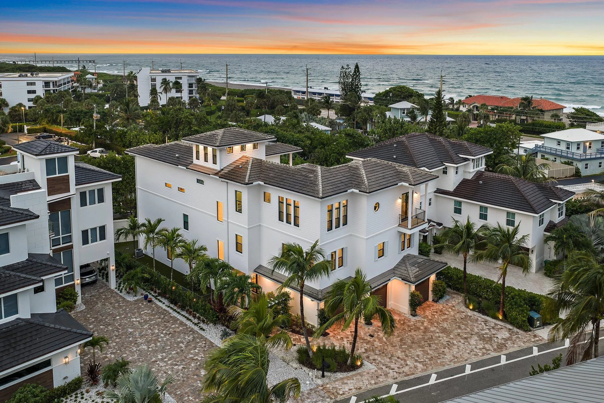 013-481OceanRidgeWay-JunoBeach-SMALL