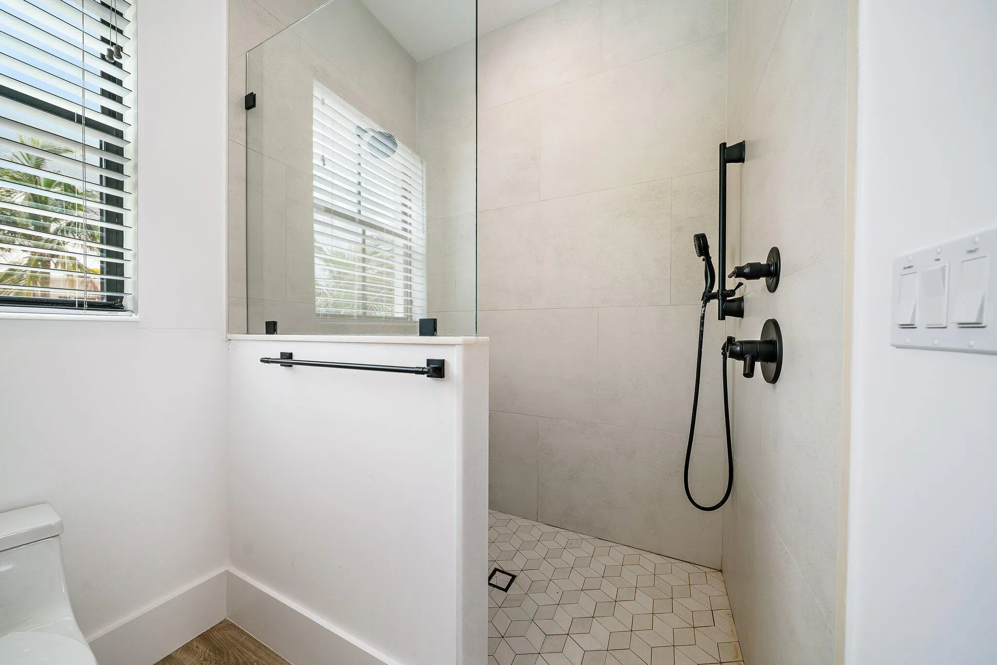 2nd Level Bath