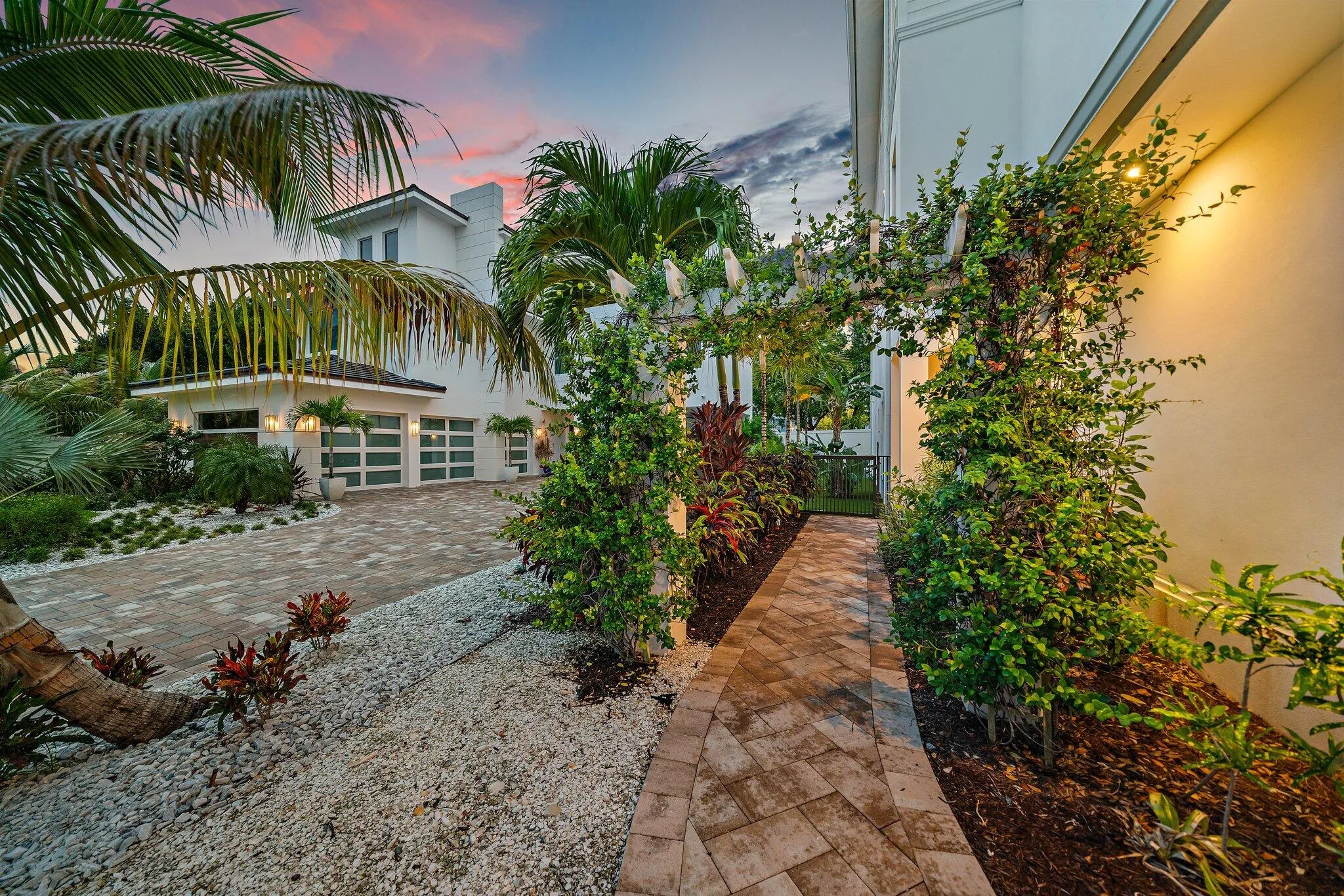 029-481OceanRidgeWay-JunoBeach-SMALL