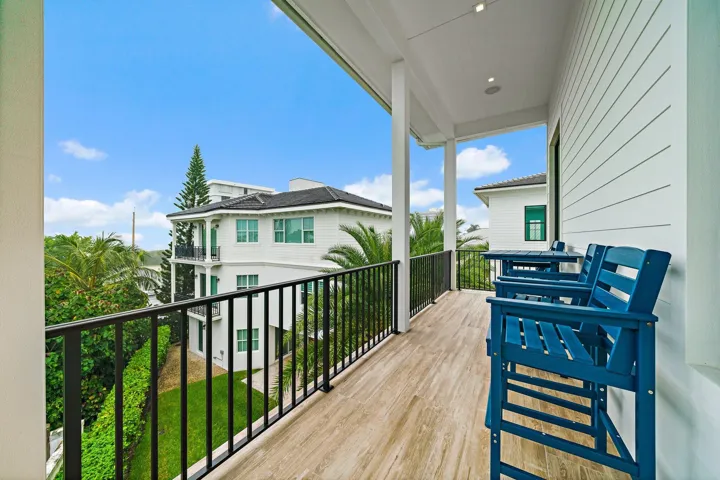 Balcony off Family (Ocean Views)