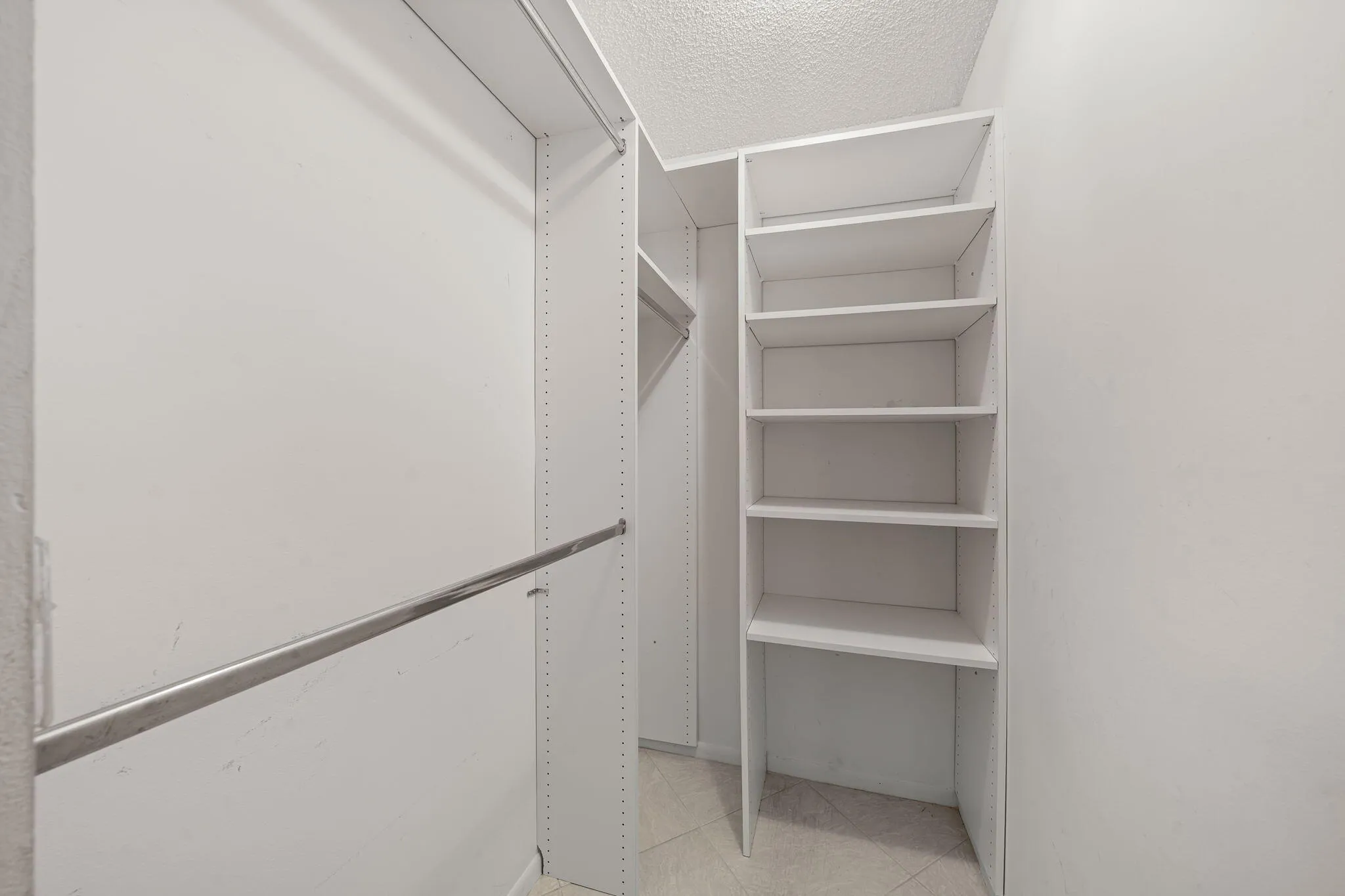 Walk in Closet