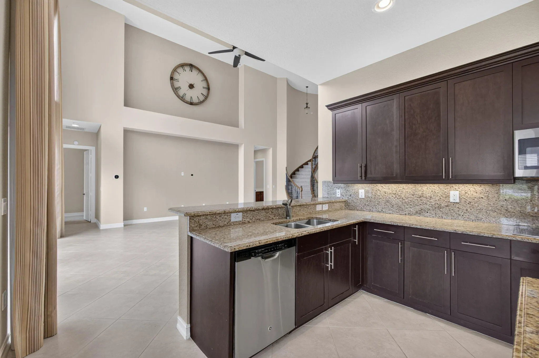 29-web-or-mls-5D1A7397