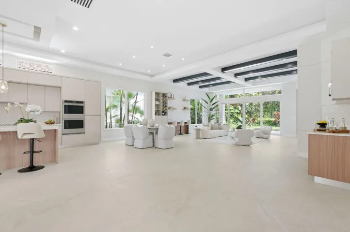 21-web-or-mls-7695_Villa_D_Este_Way_0788