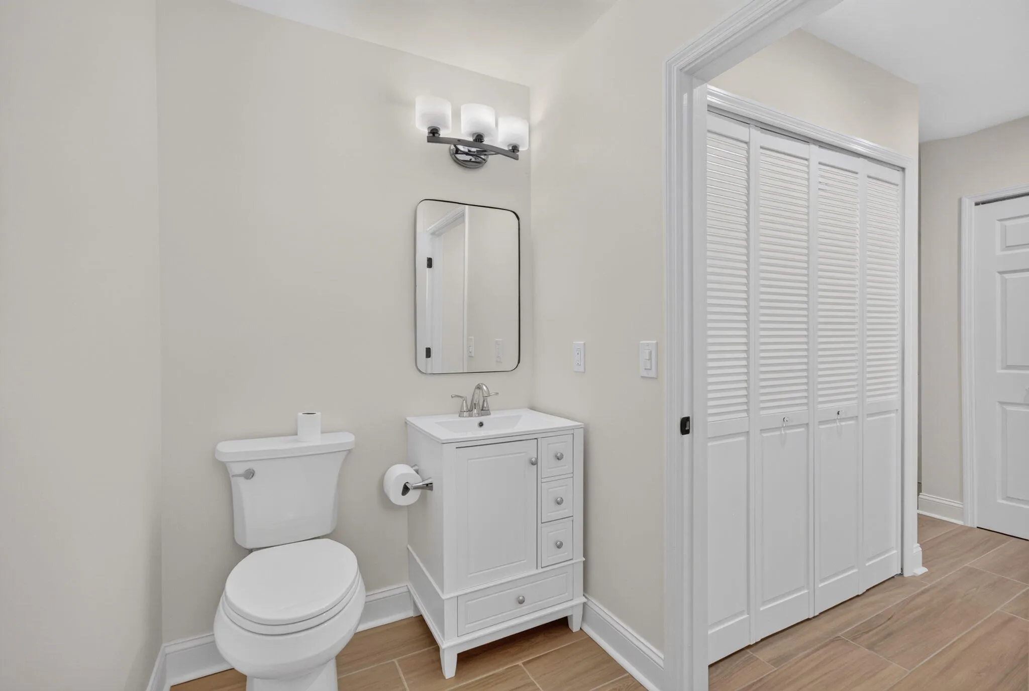 GUEST BATHROOM