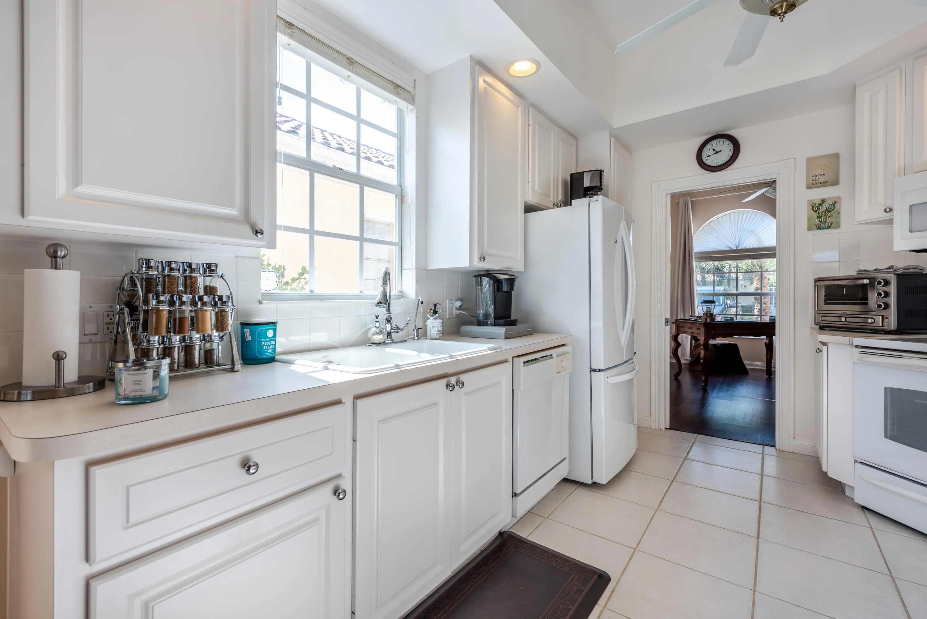 8159 Nevis Pl-15