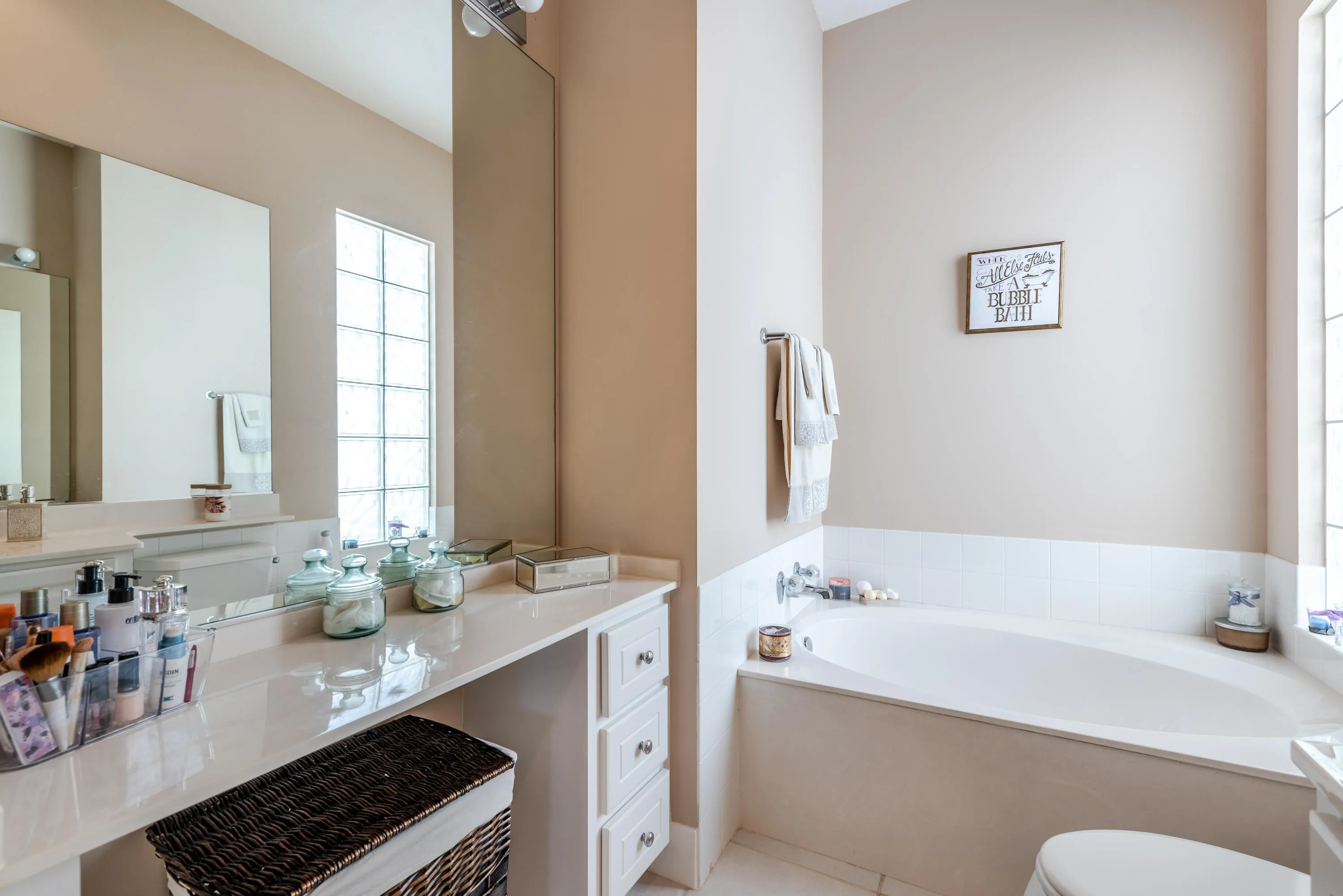 8159 Nevis Pl-28