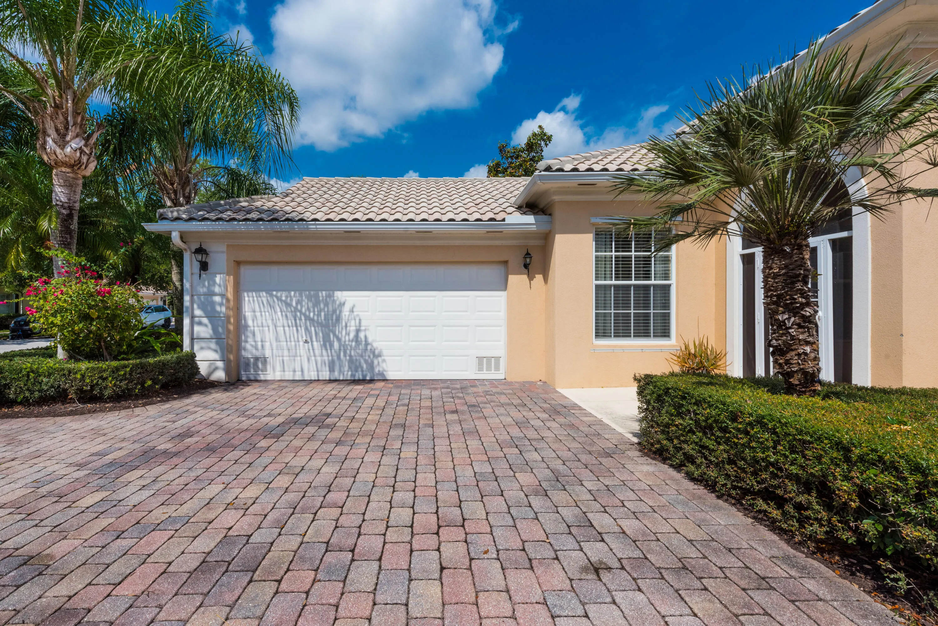 8159 Nevis Pl-4
