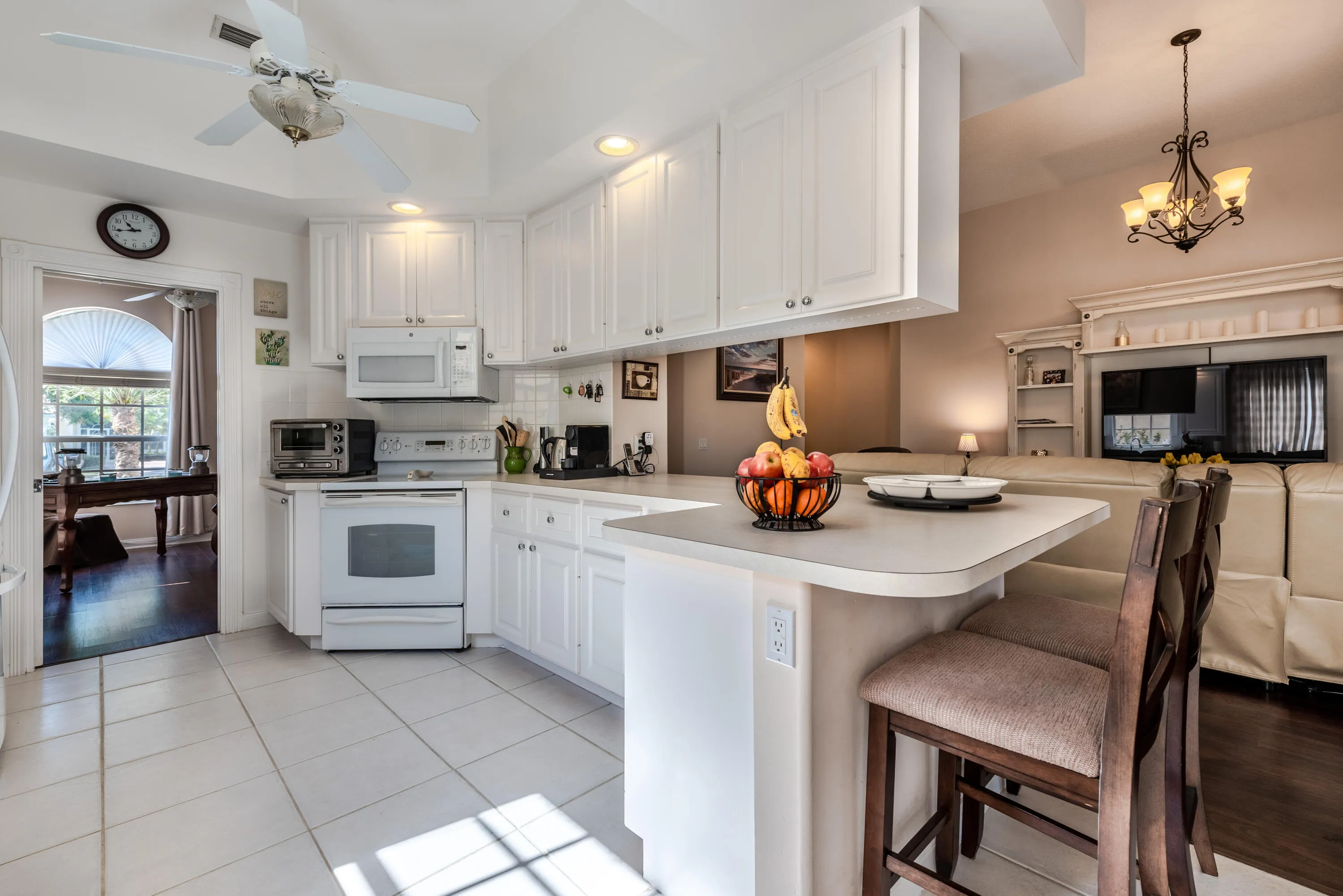 8159 Nevis Pl-16