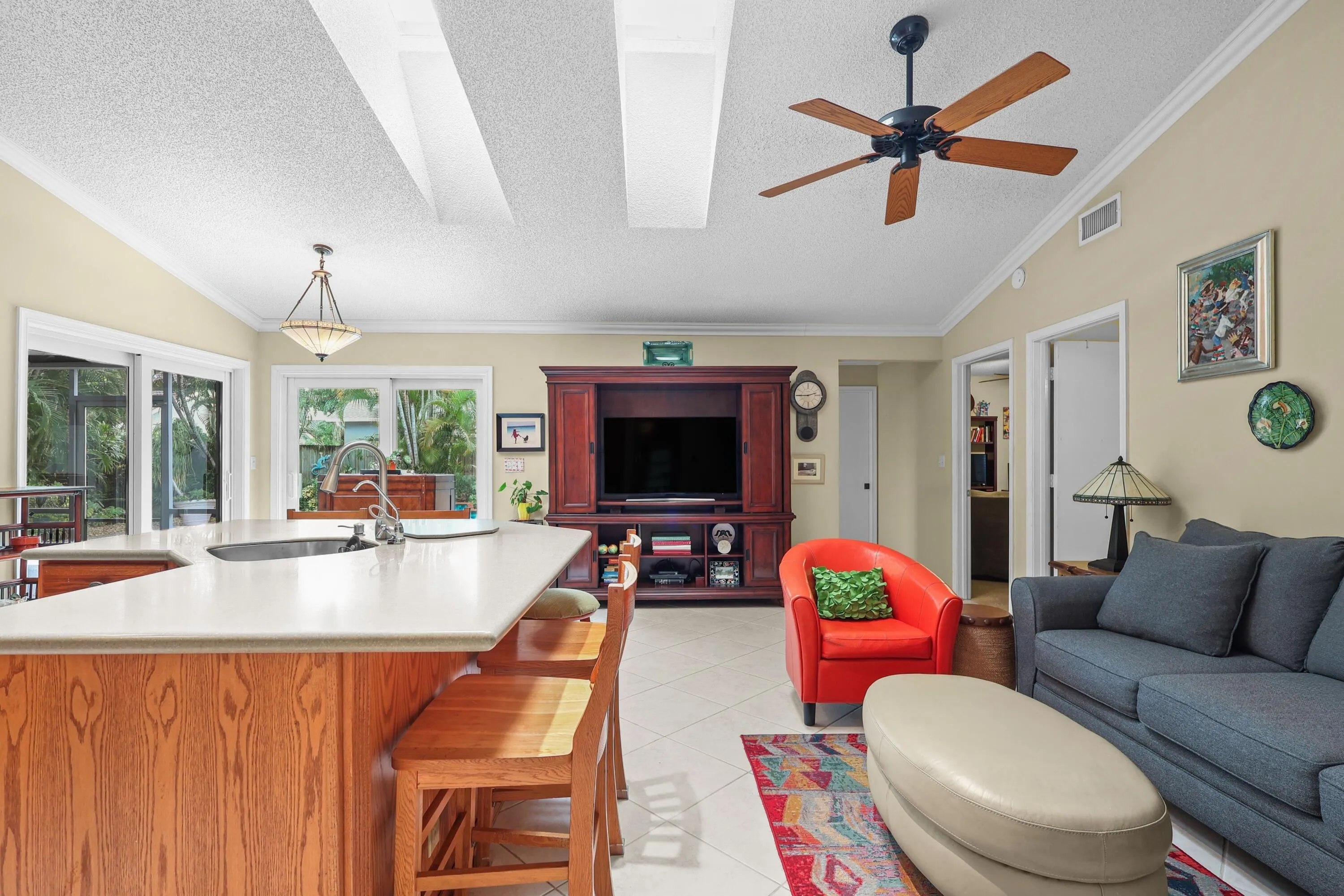 Family Room-Kitchen