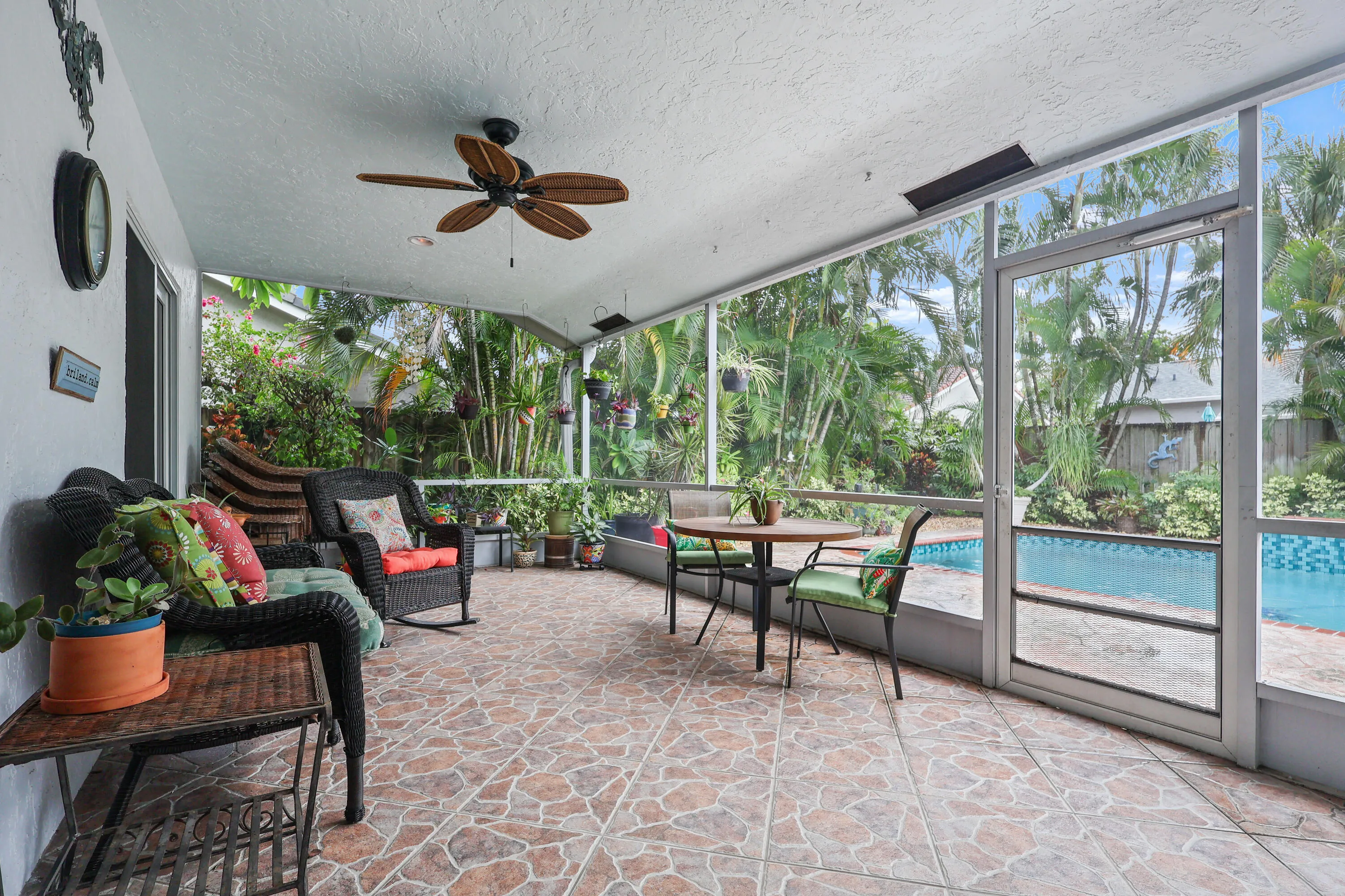 Veranda-side