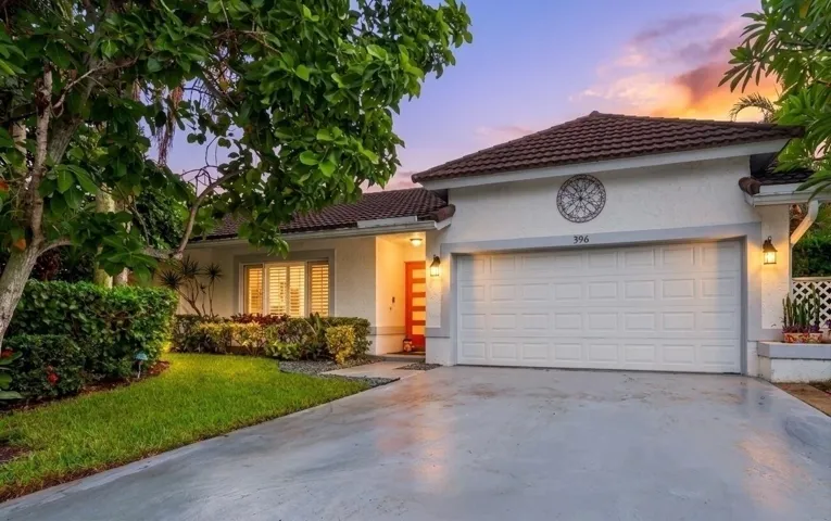 Front-driveway-Twilight