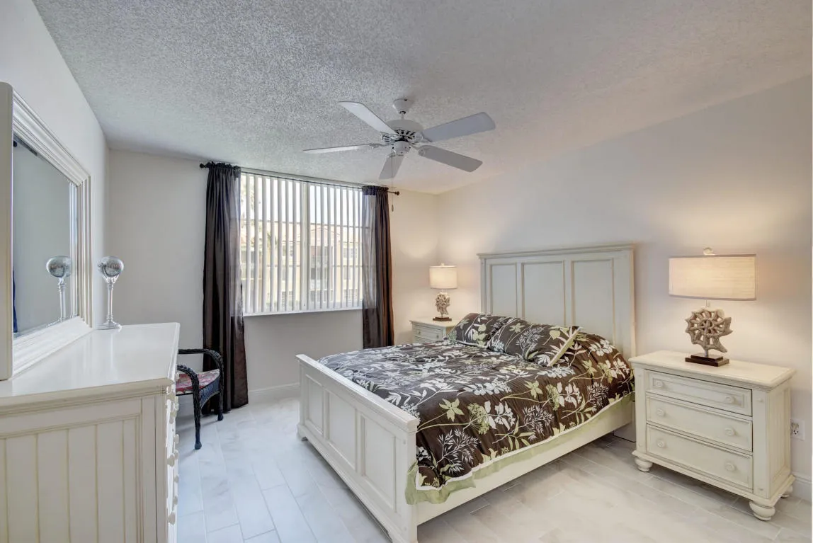 BEDROOM #1